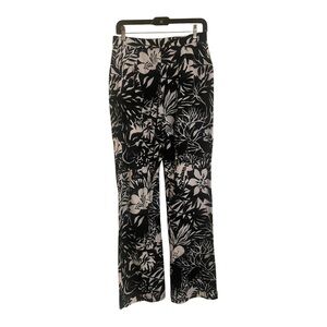 St. John's Sport By Marie Gray Women's Black and White Floral Design Pants 6